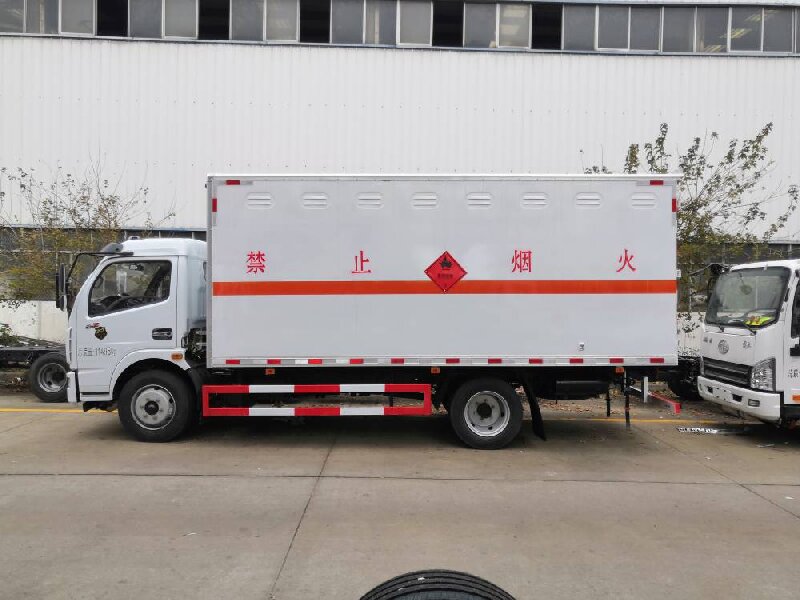 成都到白堿灘區(qū)危險品運輸